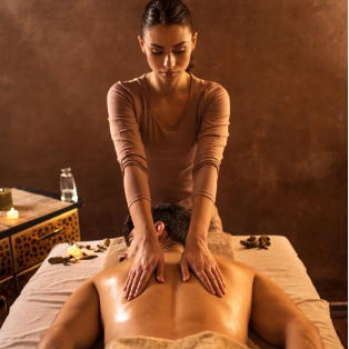 Amora Luxury Spa | Best Spa Massage | Vashi